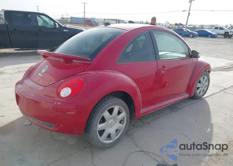 2008 Volkswagen New Beetle S из США, поврежденный, VIN 3VWPW31CX8M520588
